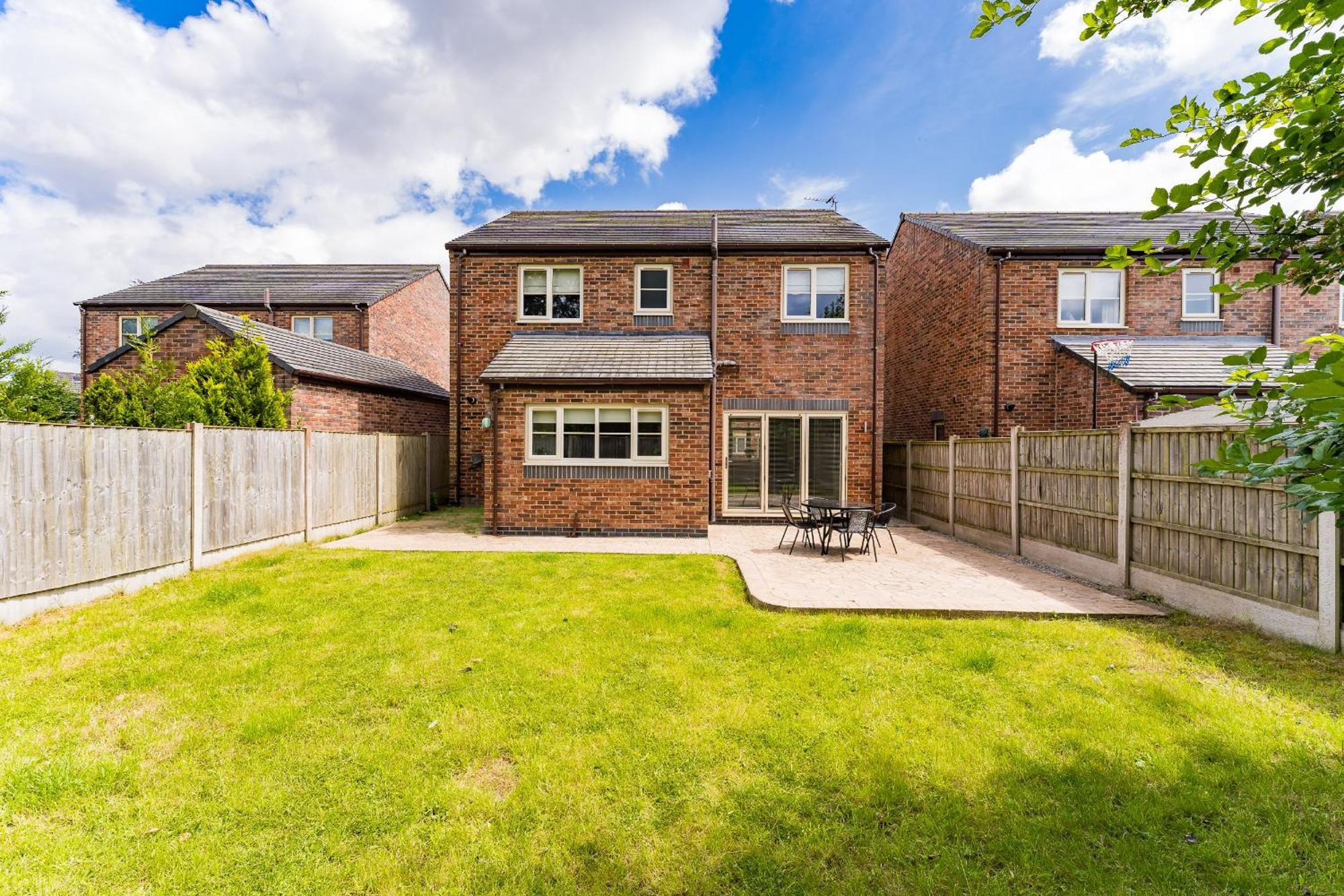Brook Meadow House, 4 Bed House, Manchester Astley  外观 照片