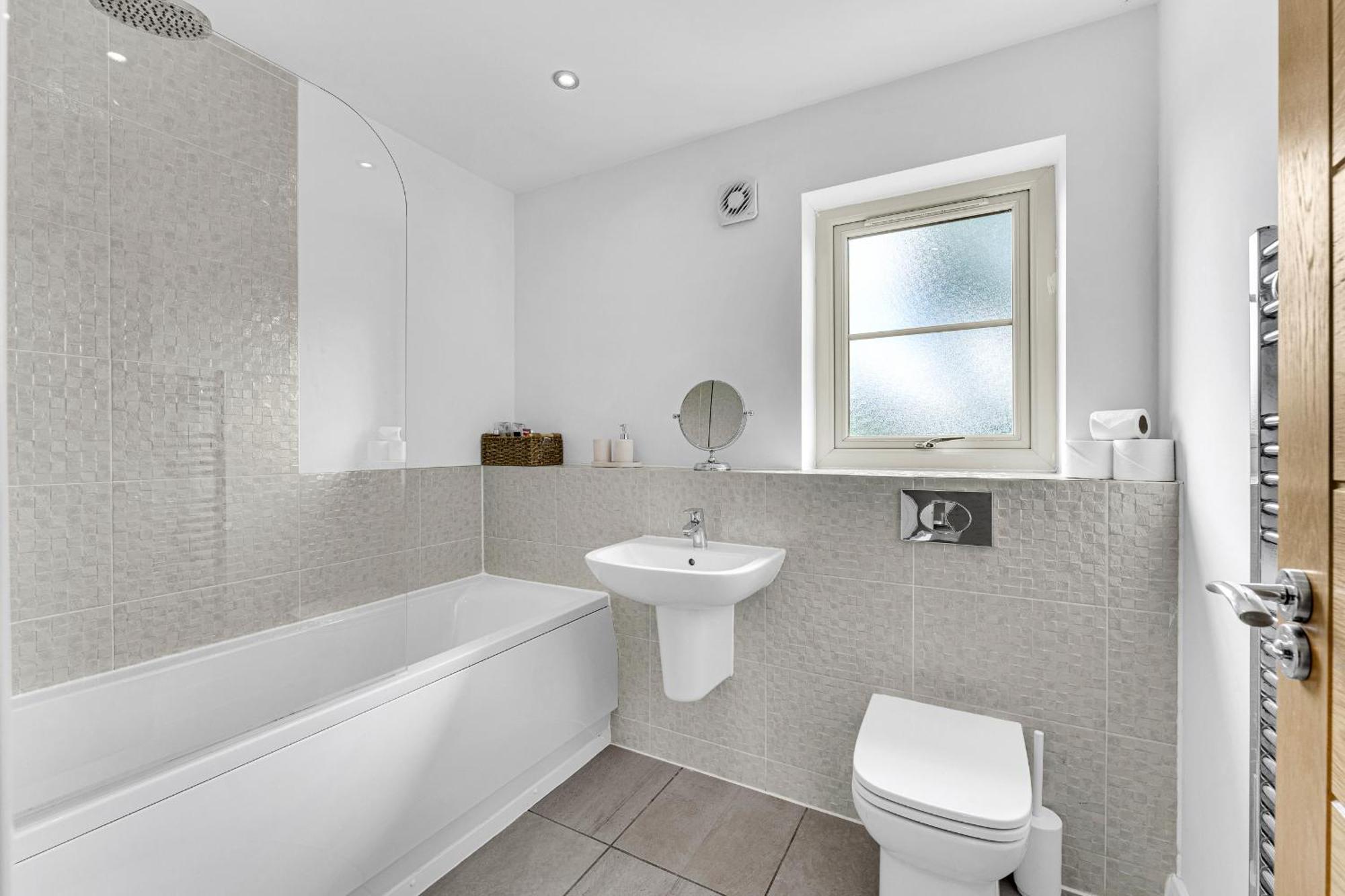 Brook Meadow House, 4 Bed House, Manchester Astley  外观 照片