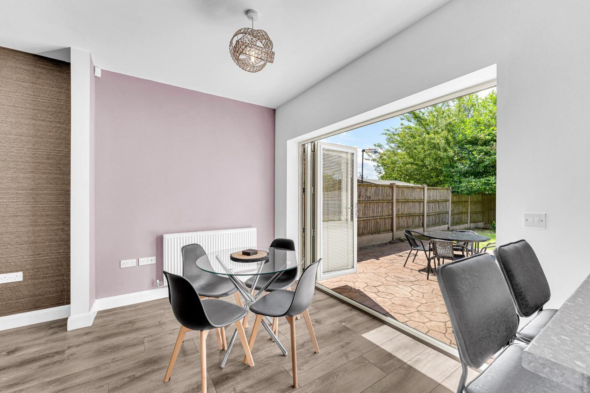 Brook Meadow House, 4 Bed House, Manchester Astley  外观 照片