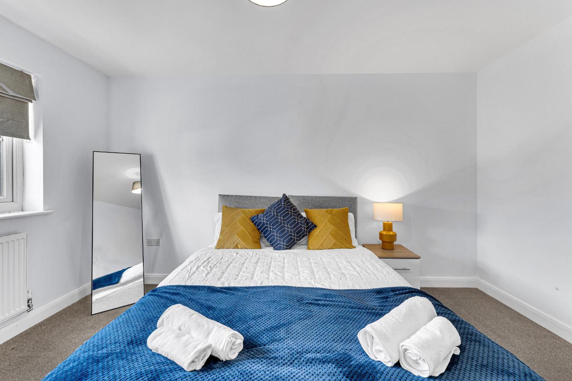 Brook Meadow House, 4 Bed House, Manchester Astley  外观 照片